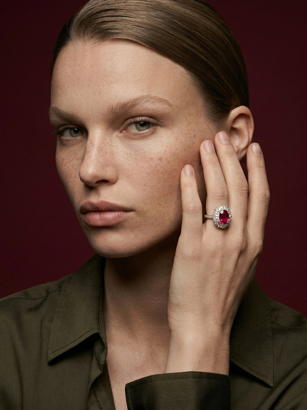 2ct Imperial Ruby Halo Ring in 925 sterling silver — STAUDENMANN