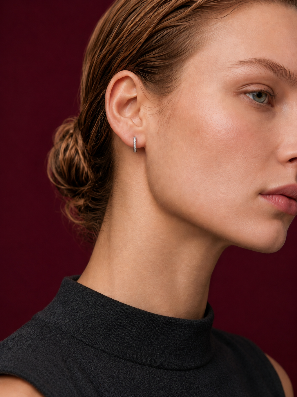 Mini Brilliant Huggie Earrings in 925 sterling silver — STAUDENMANN