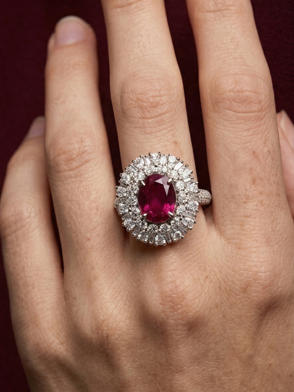 2ct Imperial Ruby Halo Ring in 925 sterling silver — STAUDENMANN